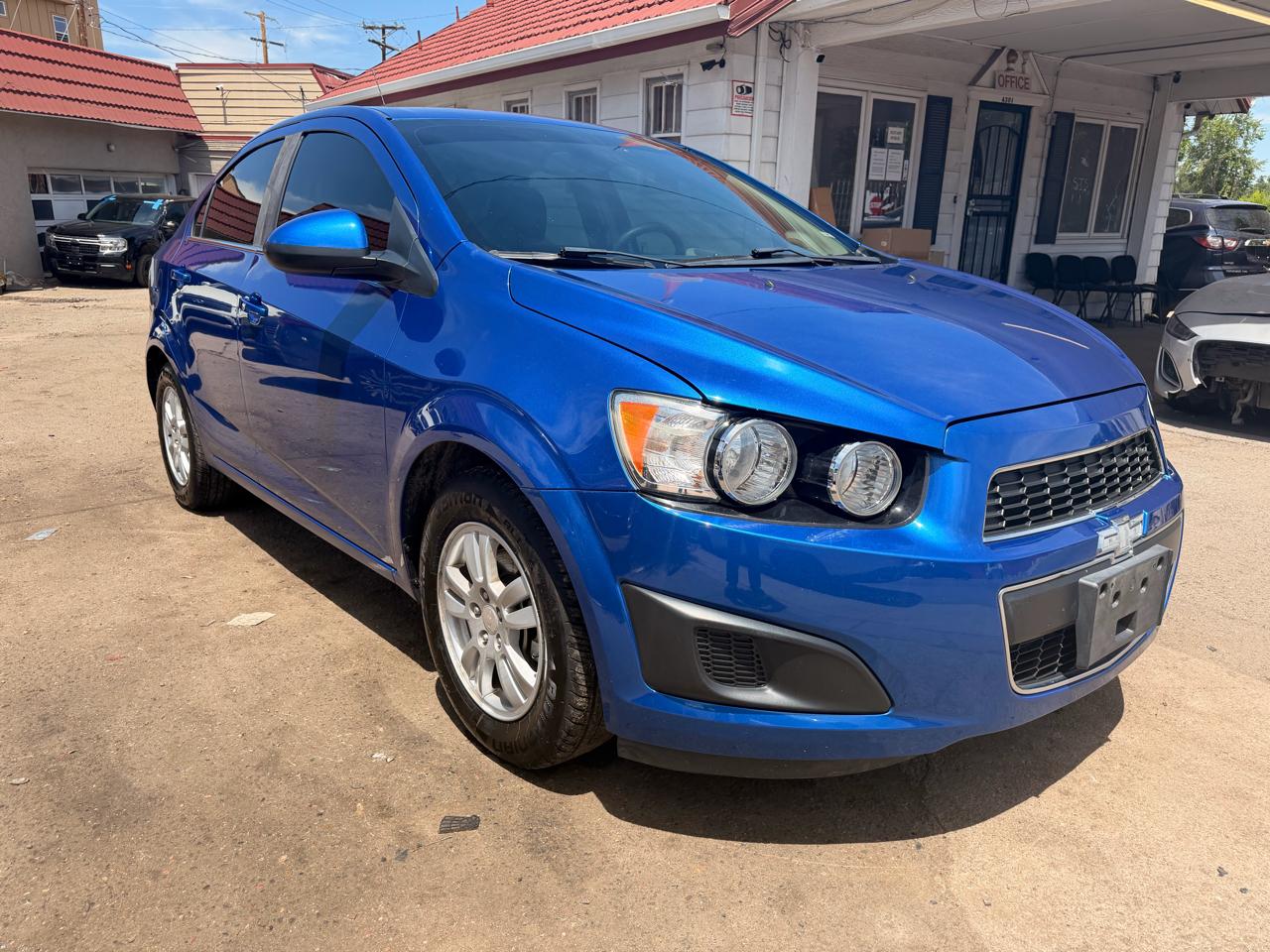 2016 Chevrolet Sonic 4dr Sdn Auto LT