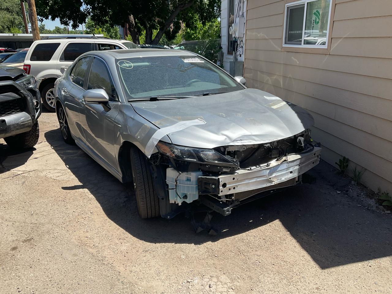 2021 Toyota Camry SE Auto (Natl)