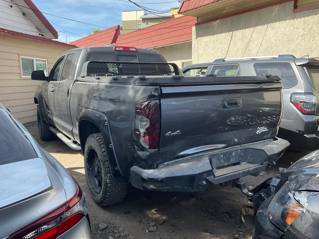 2017 Toyota Tundra 4WD TRD Pro Double Cab 6.5' Bed 5.7L FFV (Natl)