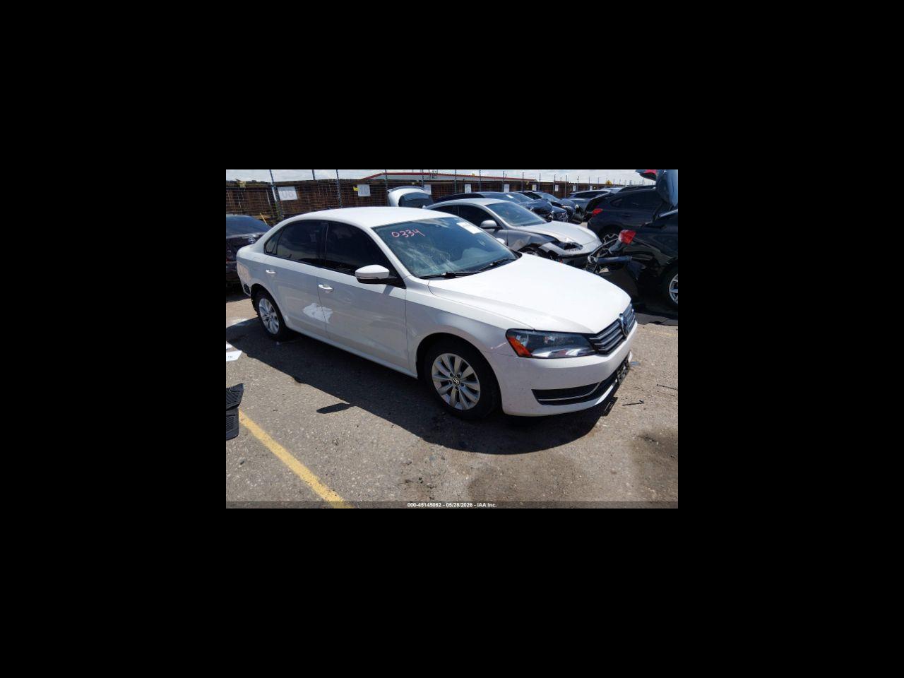2014 Volkswagen Passat 4dr Sdn 1.8T Auto Wolfsburg Ed PZEV