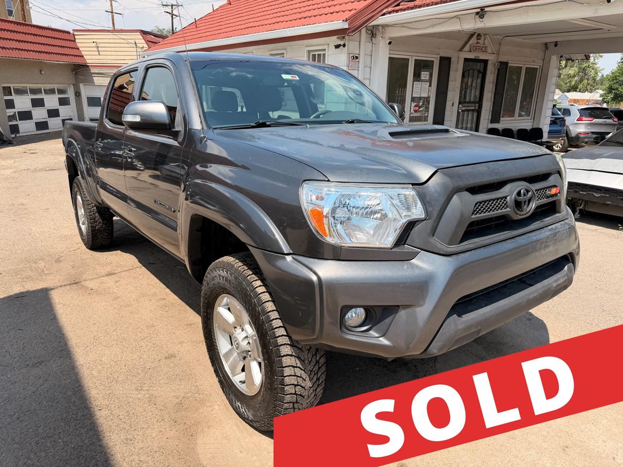 2012 Toyota Tacoma 4WD Double Cab LB V6 AT (Natl)