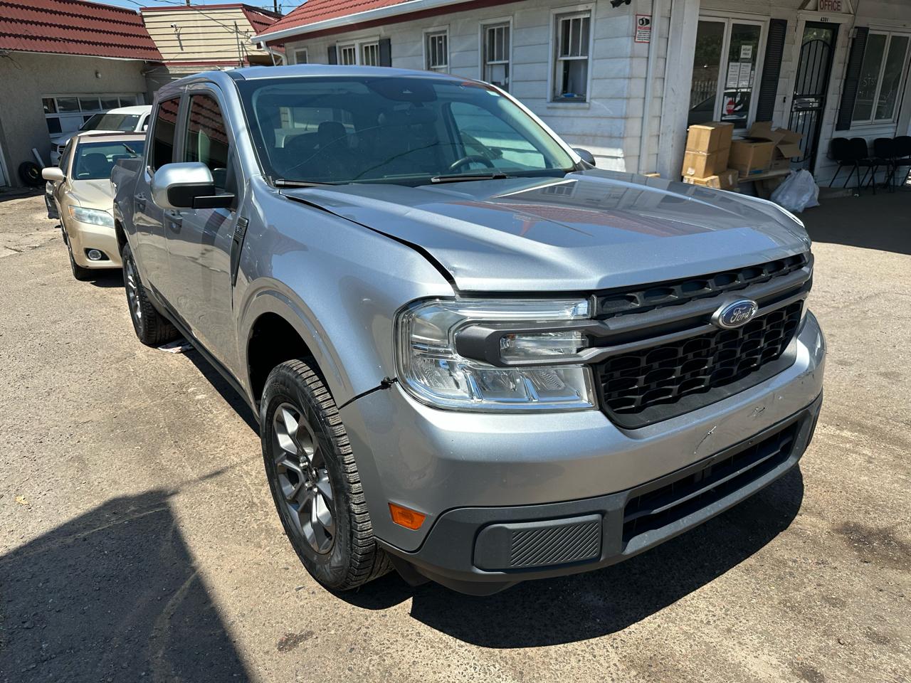 2022 Ford Maverick LARIAT FWD SuperCrew
