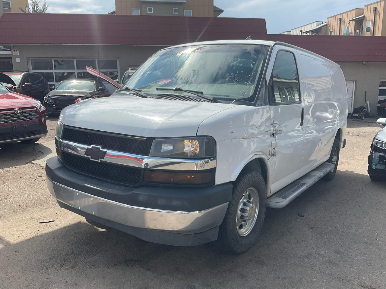 2019 Chevrolet Express Cargo Van RWD 2500 135"