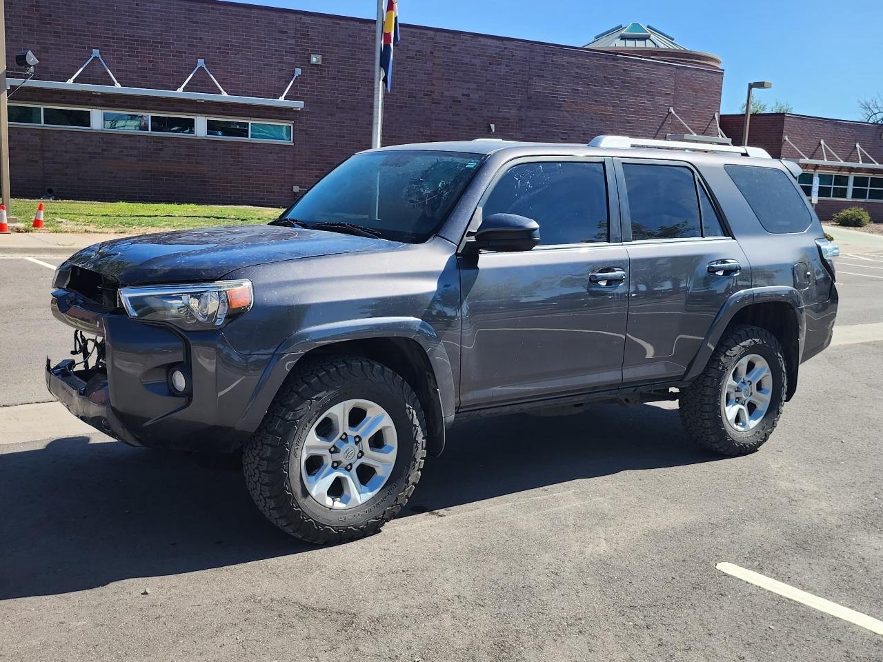2017 Toyota 4Runner SR5 4WD (Natl)