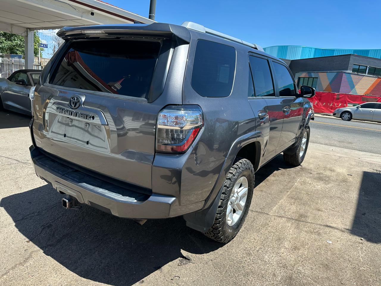 2017 Toyota 4Runner SR5 4WD (Natl)