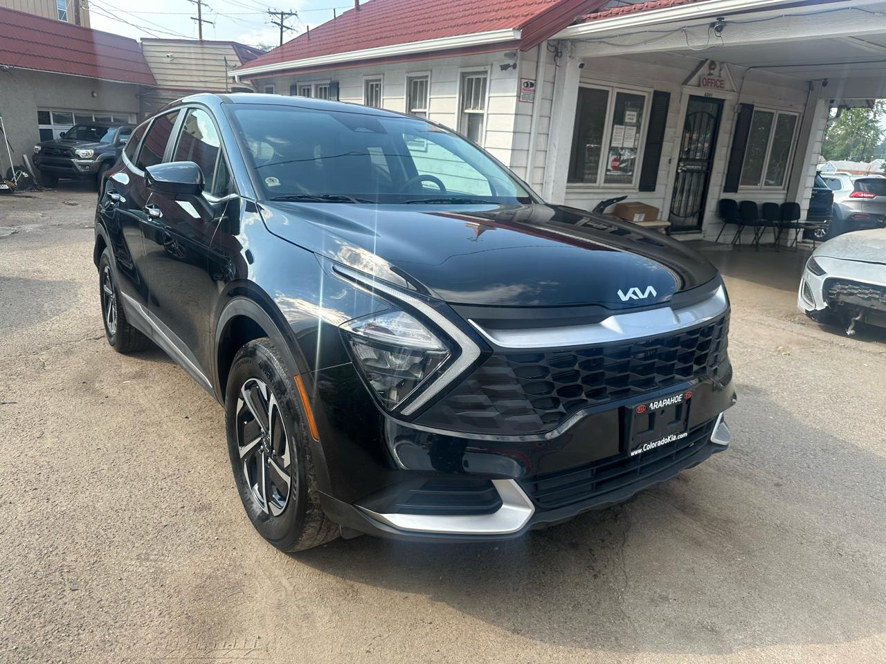 2023 Kia Sportage Hybrid LX AWD