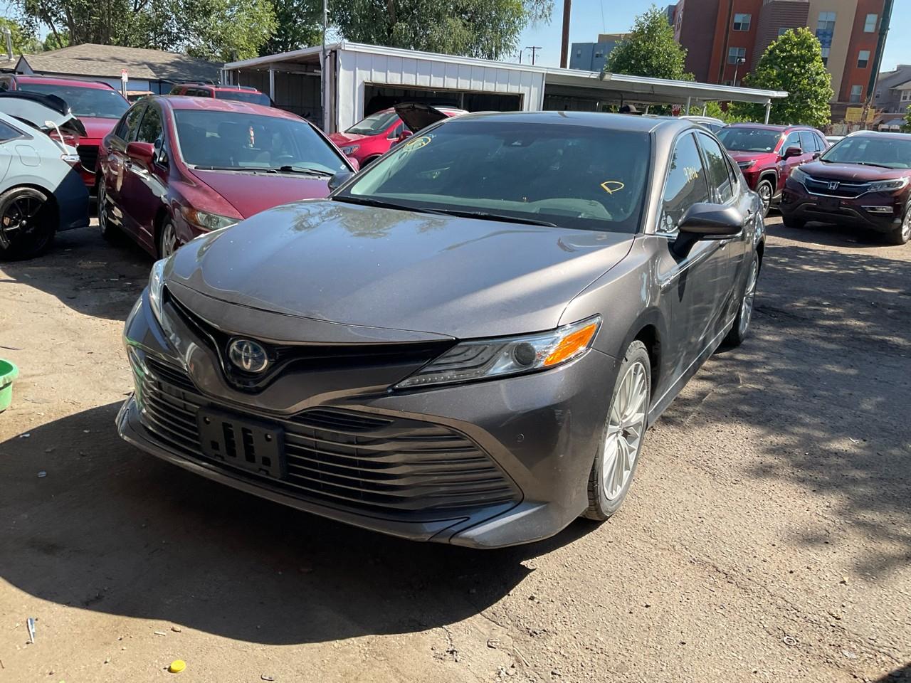 2018 Toyota Camry Hybrid XLE CVT (Natl)