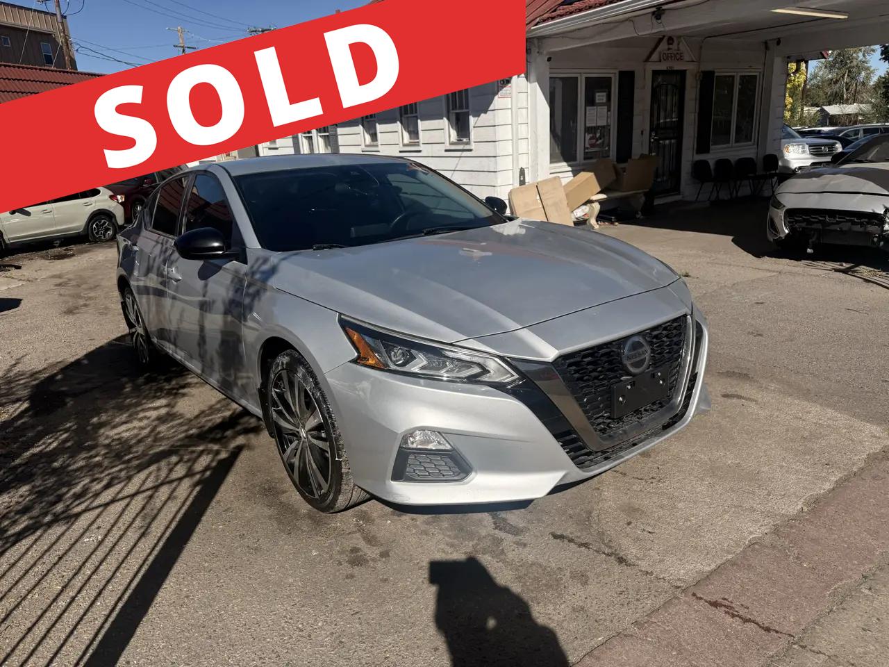 2020 Nissan Altima 2.5 SR AWD Sedan