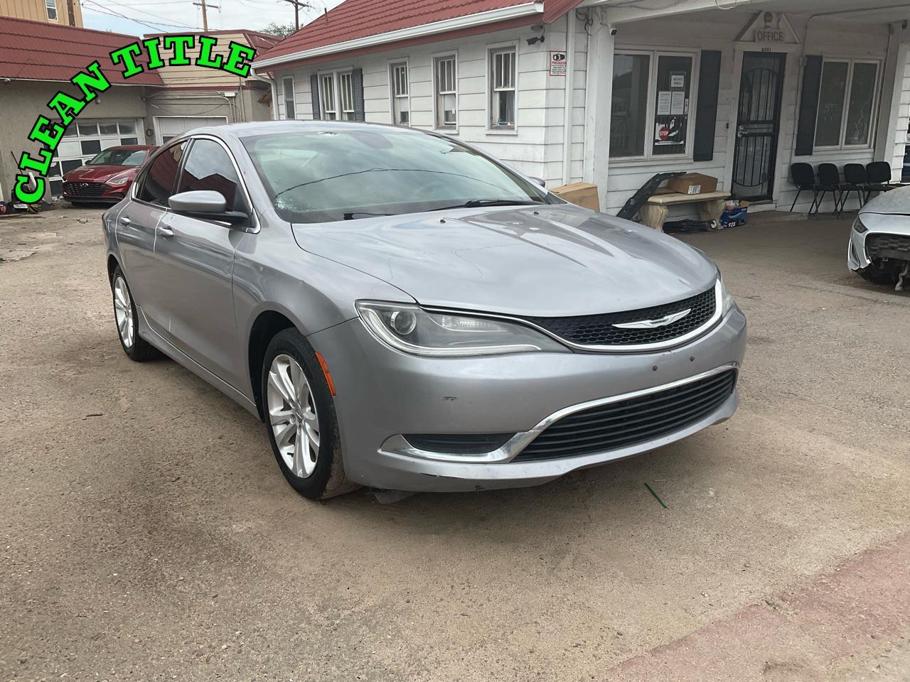 2015 Chrysler 200 4dr Sdn Limited FWD