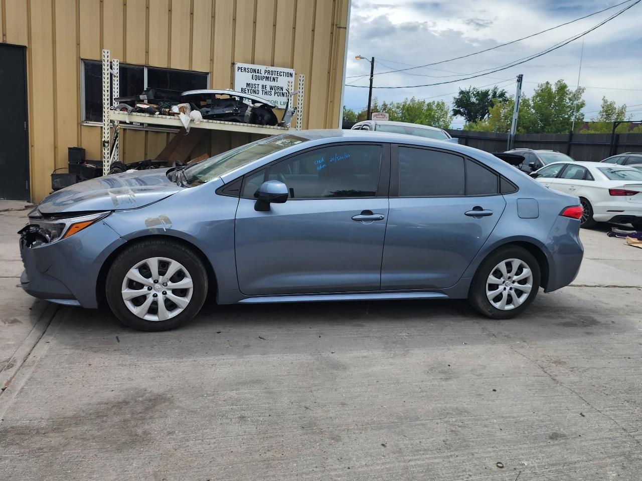 2024 Toyota Corolla LE CVT (Natl)