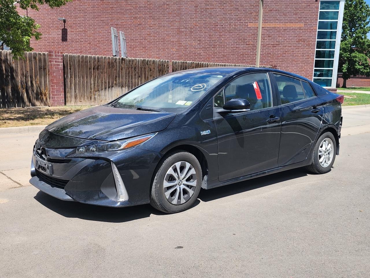 2022 Toyota Prius Prime Limited (Natl)