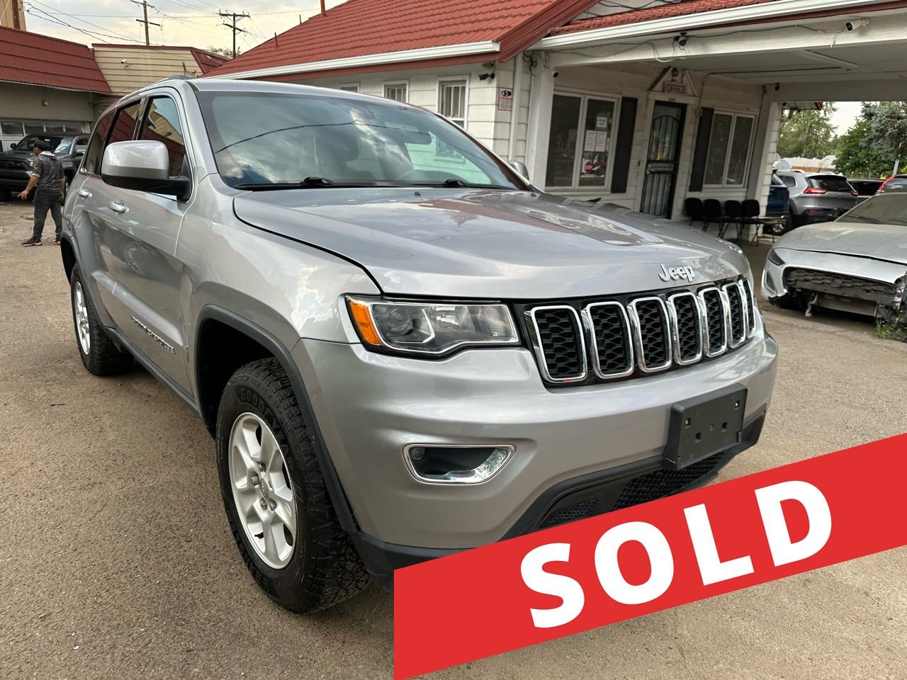2017 Jeep Grand Cherokee Laredo 4x4