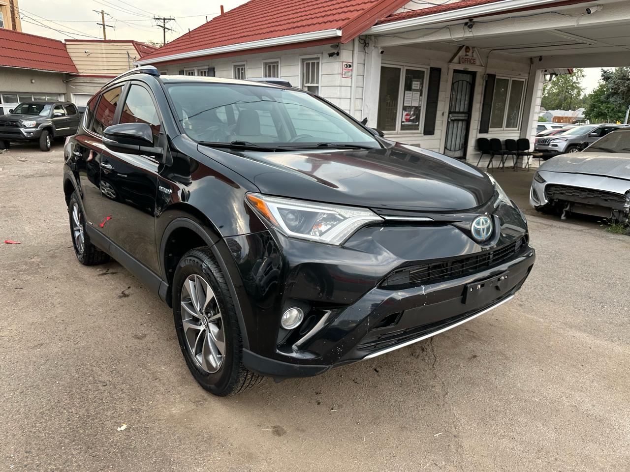 2017 Toyota RAV4 Hybrid LE Plus AWD (Natl)