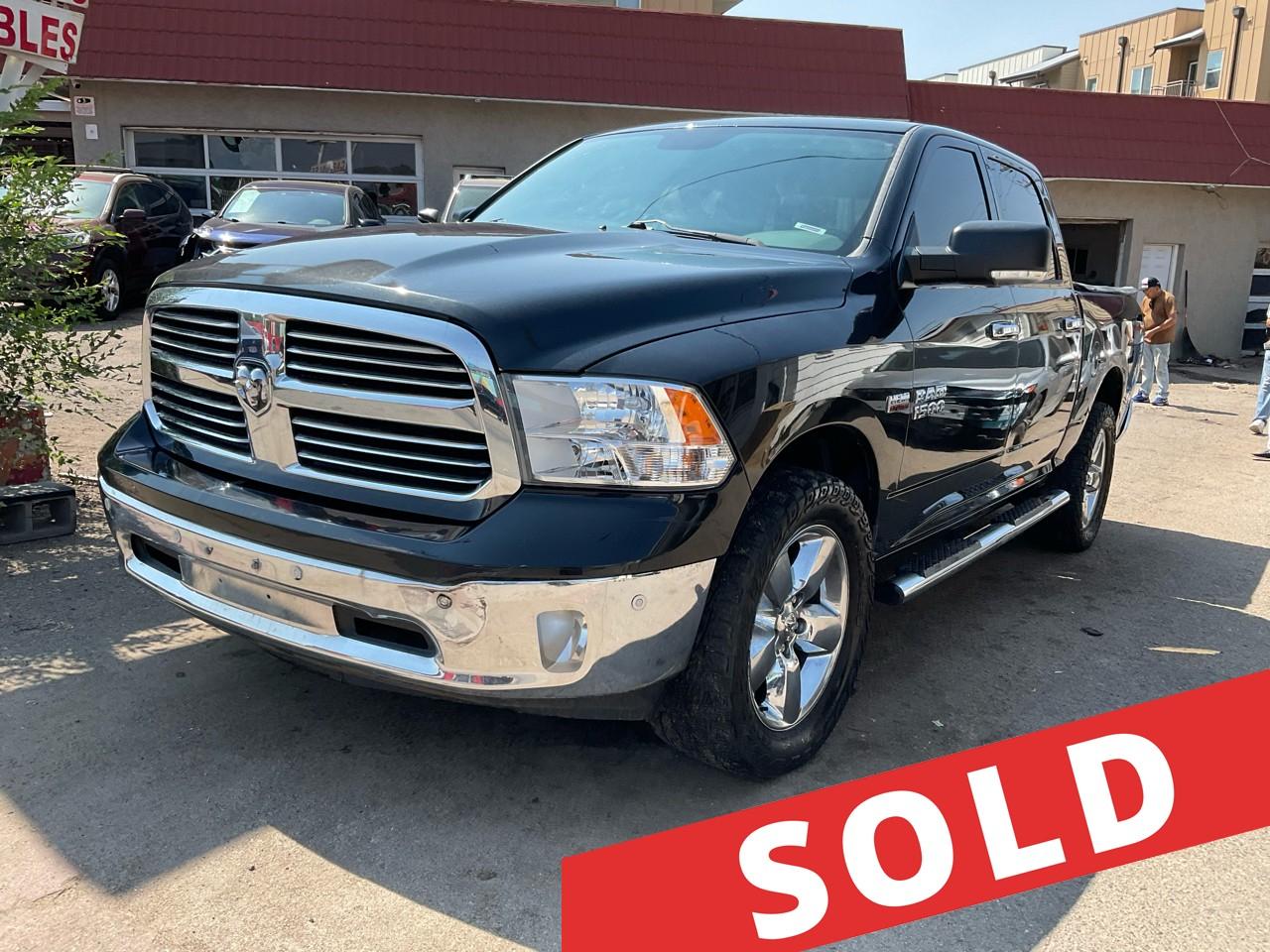 2016 RAM 1500 4WD Crew Cab 140.5" Big Horn