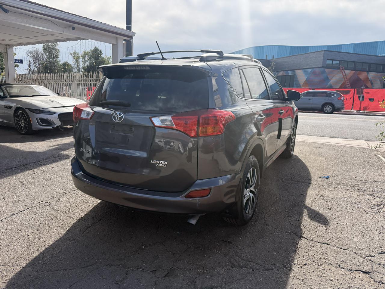 2013 Toyota RAV4 AWD 4dr LE (Natl)