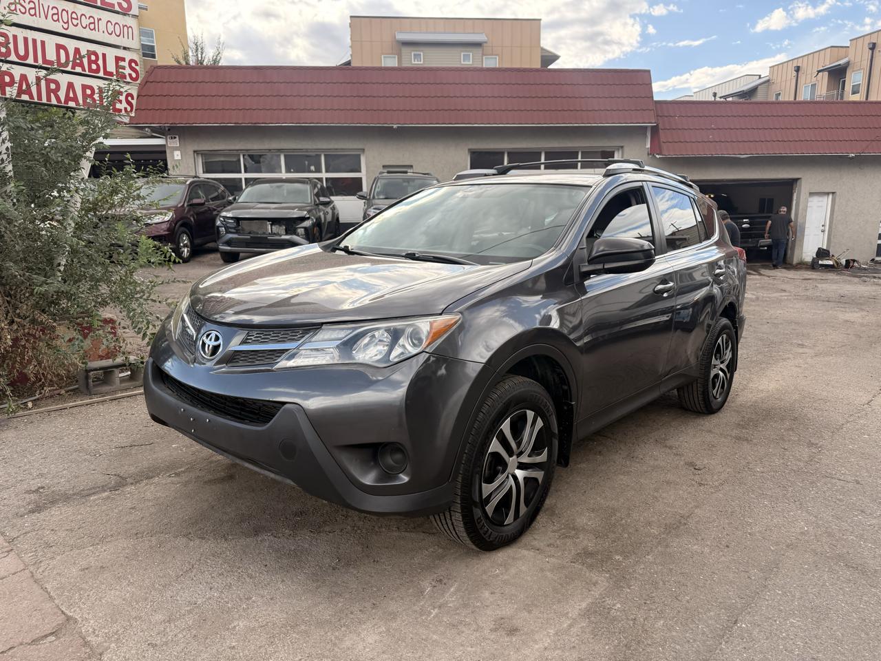 2013 Toyota RAV4 AWD 4dr LE (Natl)