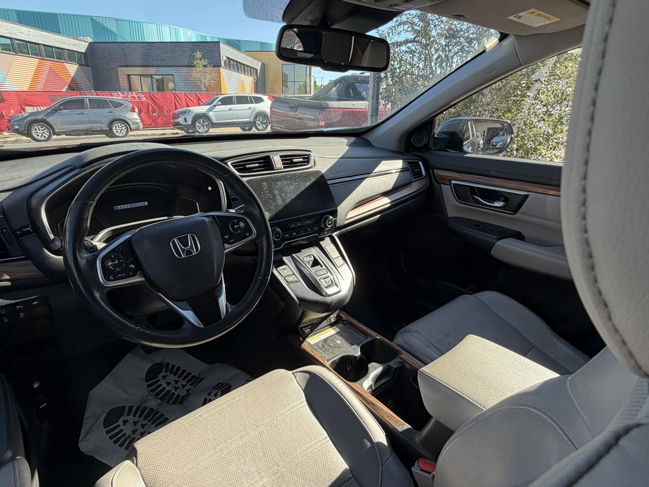 Honda CR-V photo 9