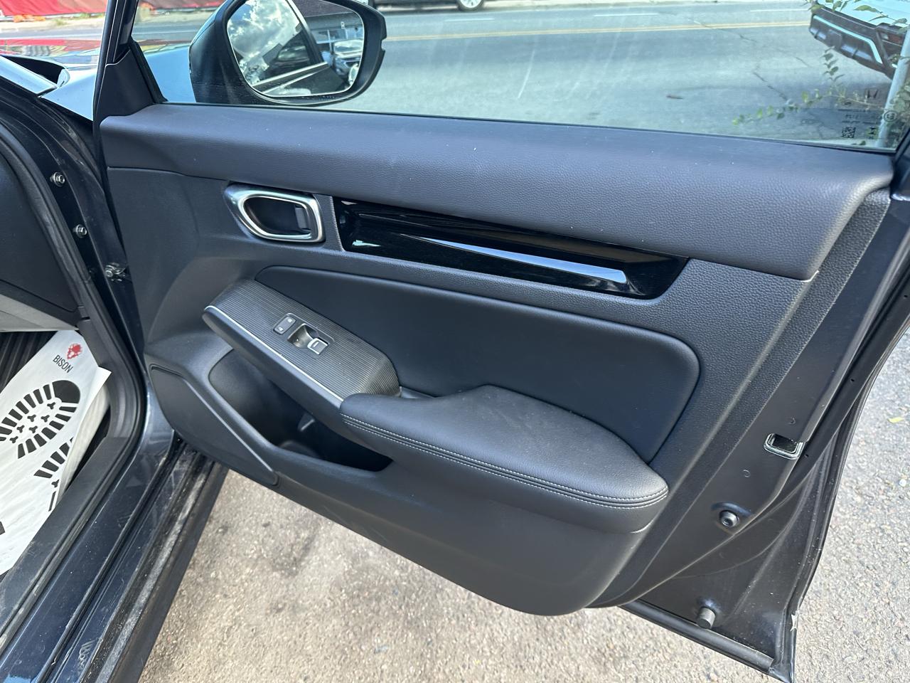 Honda Civic photo 8