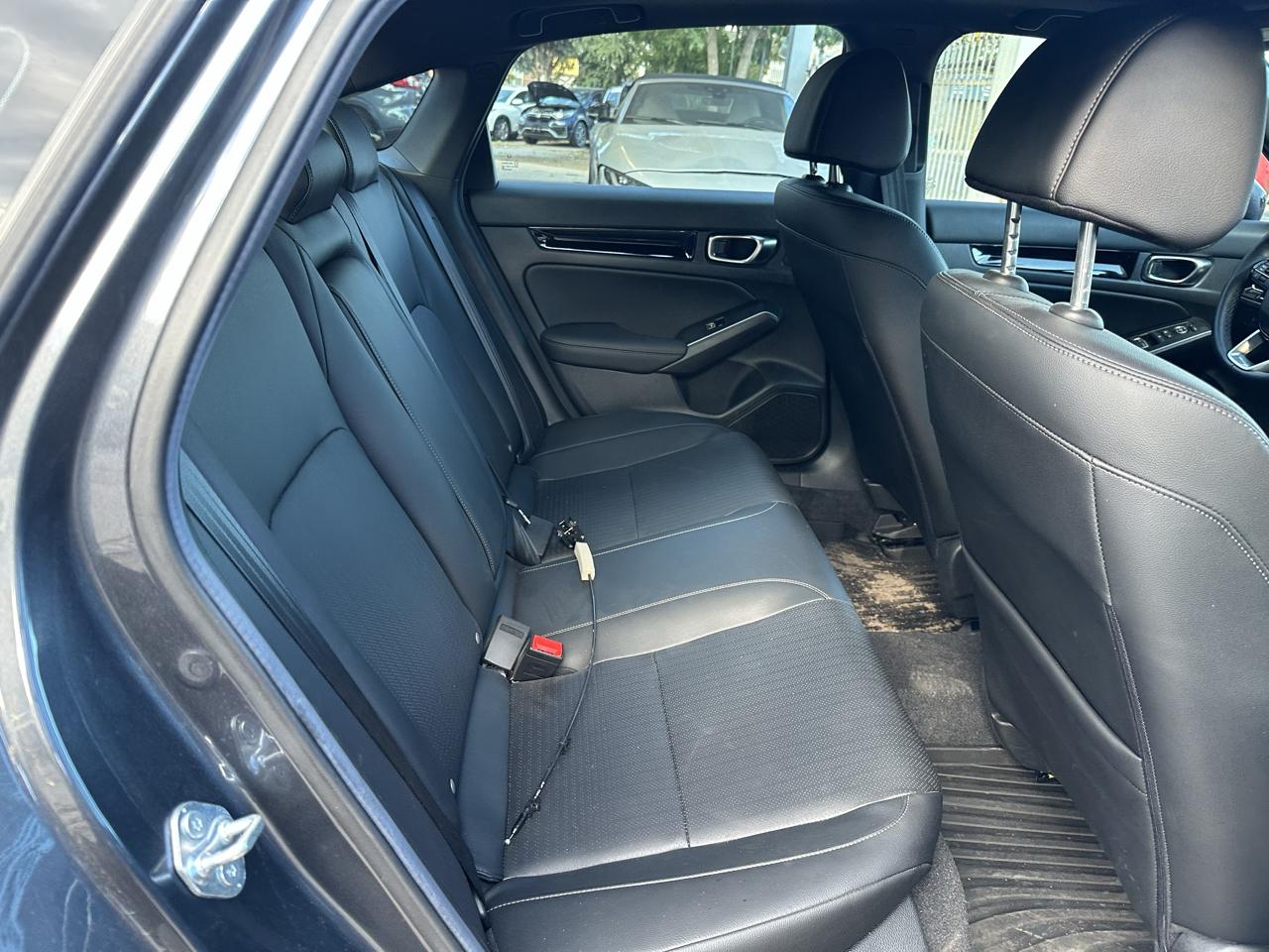 Honda Civic photo 11