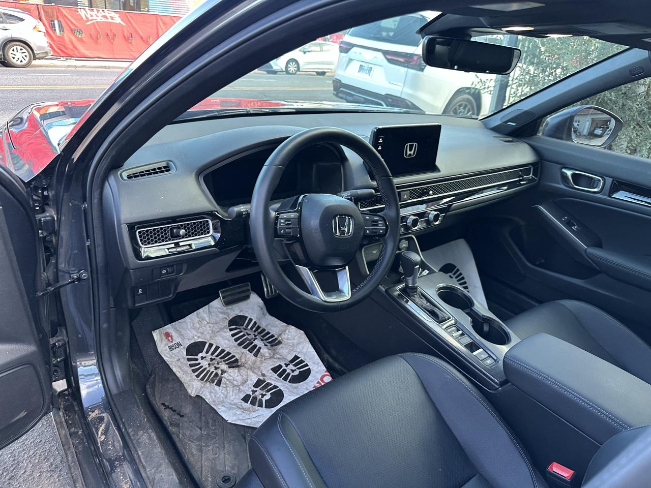 Honda Civic photo 18