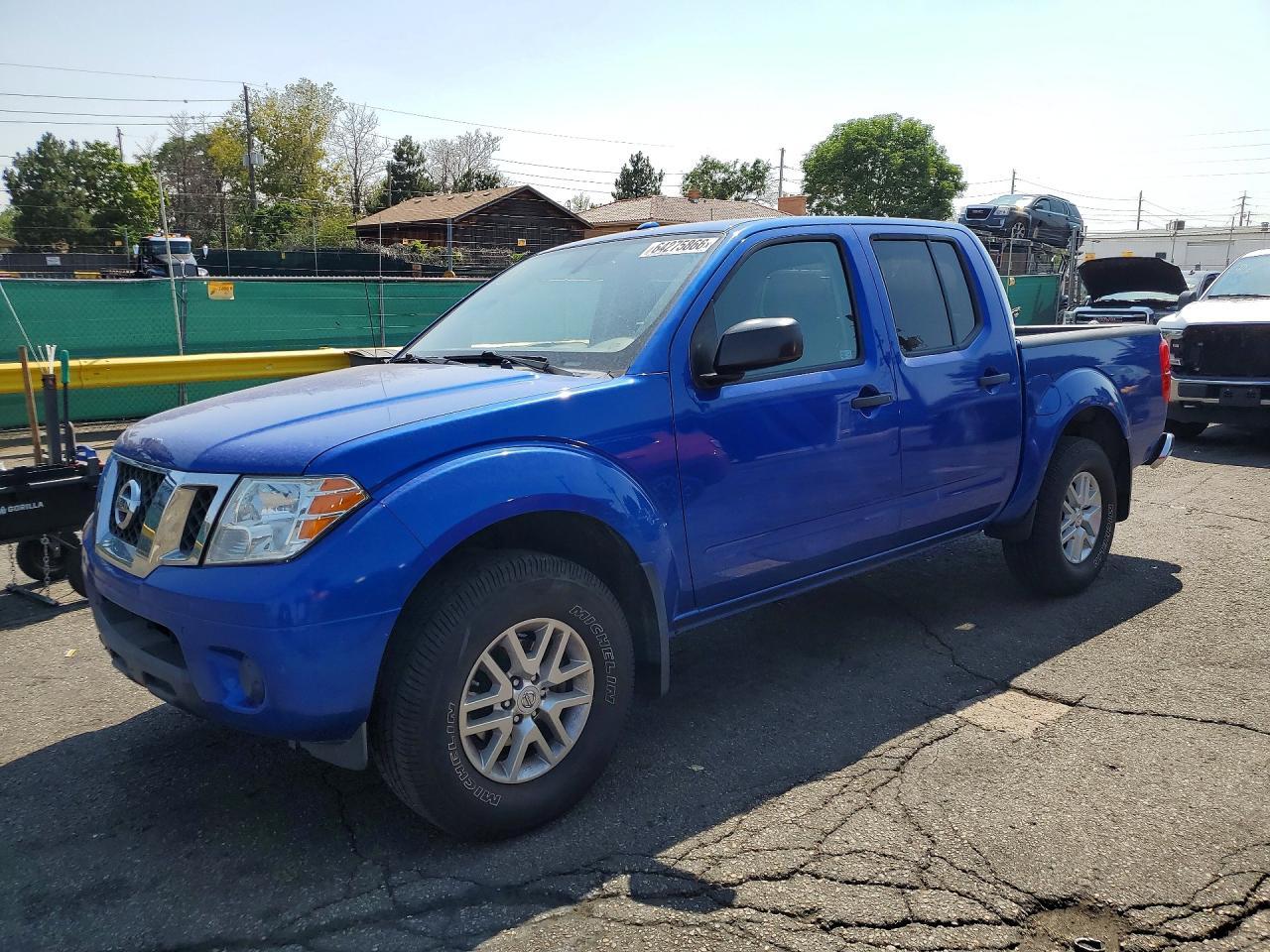 2015 Nissan Frontier 4WD Crew Cab SWB Auto SV