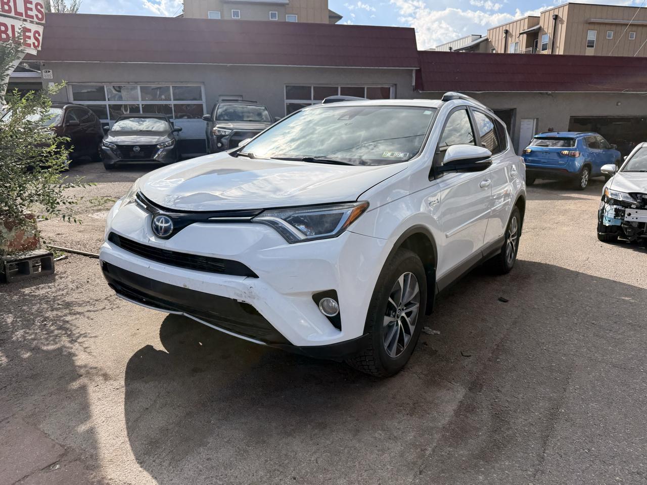2017 Toyota RAV4 Hybrid LE Plus AWD (Natl)