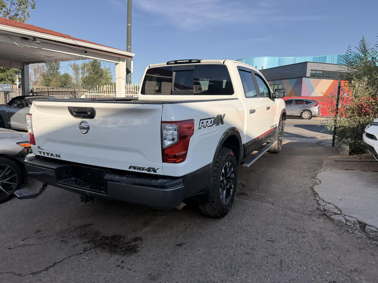 2018 Nissan Titan 4x4 Crew Cab PRO-4X