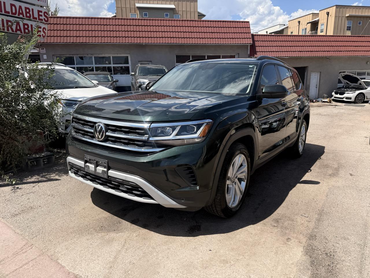 2021 Volkswagen Atlas 2021.5 3.6L V6 SE w/Technology 4MOTION
