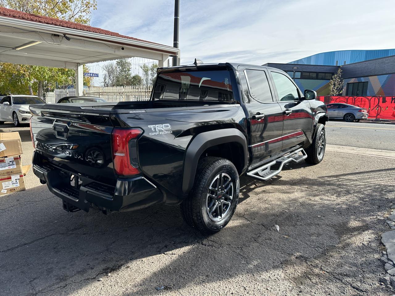 2025 Toyota Tacoma 4WD TRD Off Road Double Cab 5' Bed MT (Natl)