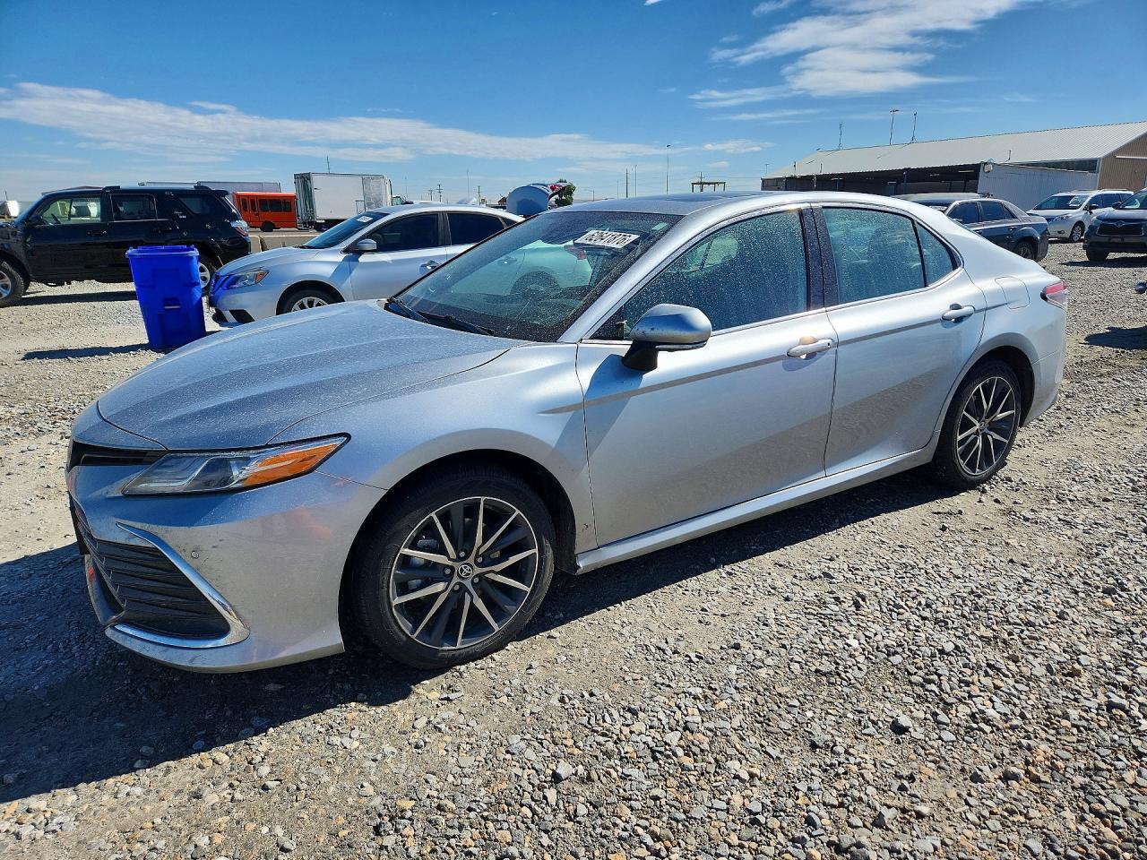 2023 Toyota Camry Hybrid XLE CVT (Natl)