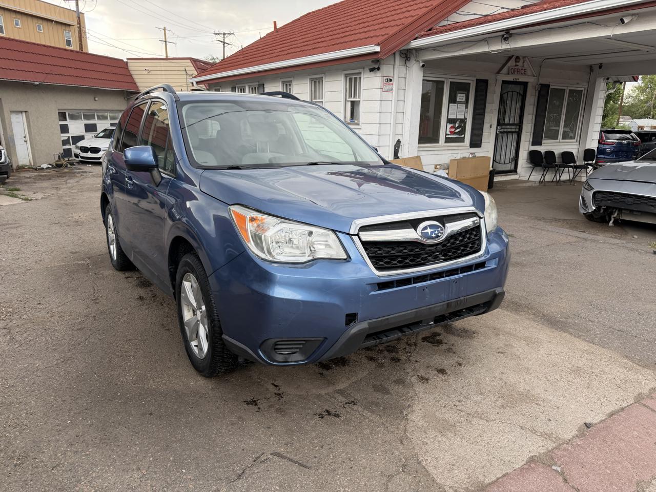 2015 Subaru Forester 4dr CVT 2.5i Premium PZEV
