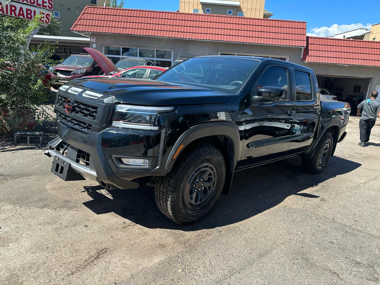 2025 Nissan Frontier Crew Cab 4x4 PRO-4X