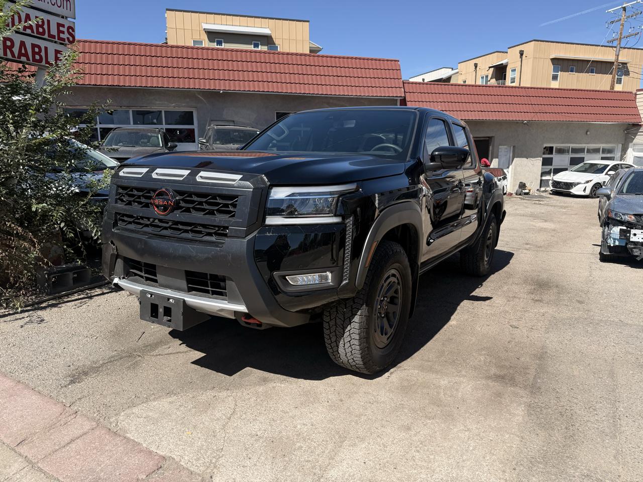 2025 Nissan Frontier Crew Cab 4x4 PRO-4X