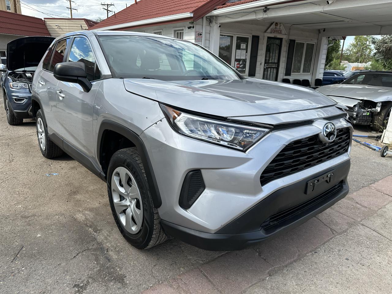 2022 Toyota RAV4 LE AWD (Natl)