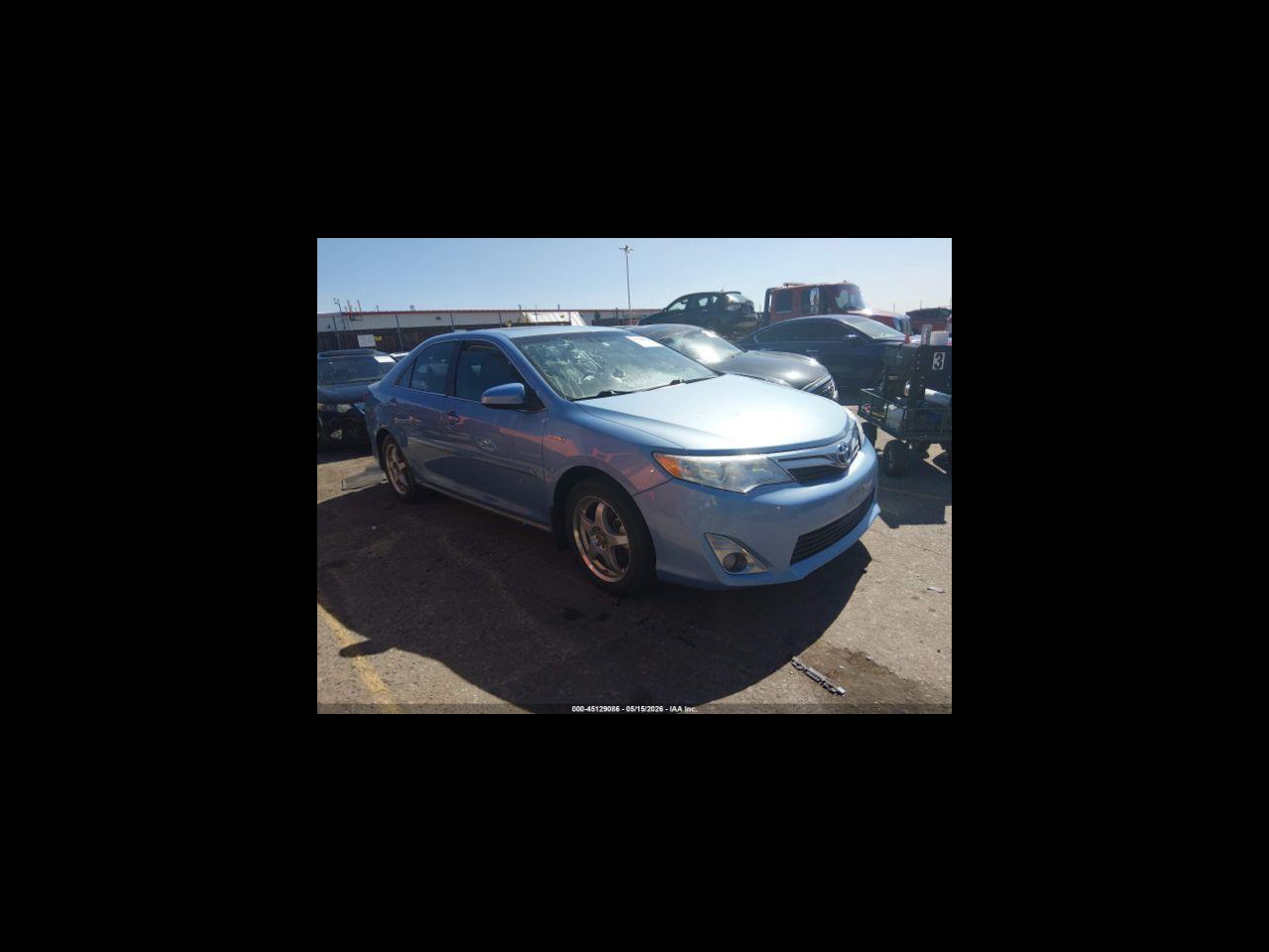2013 Toyota Camry Hybrid 4dr Sdn XLE (Natl)