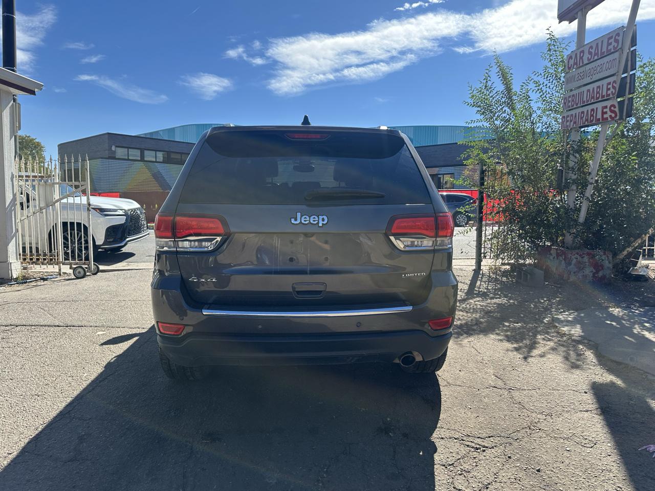 Jeep Grand Cherokee photo 4