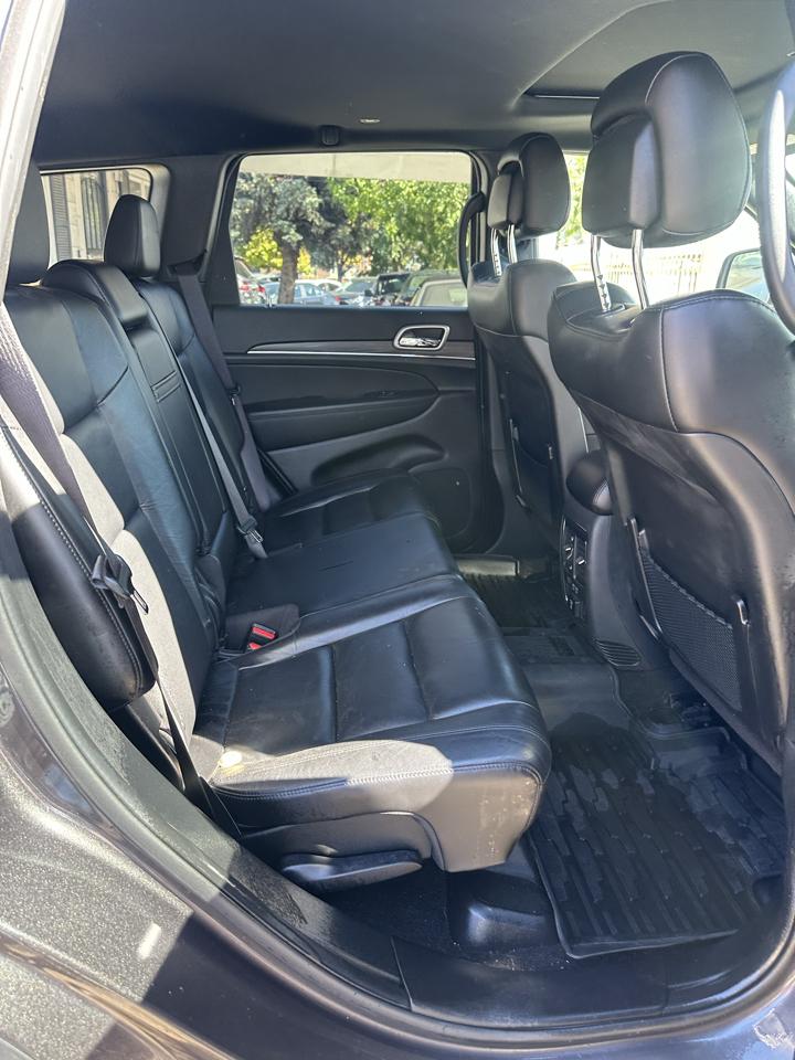 Jeep Grand Cherokee photo 15