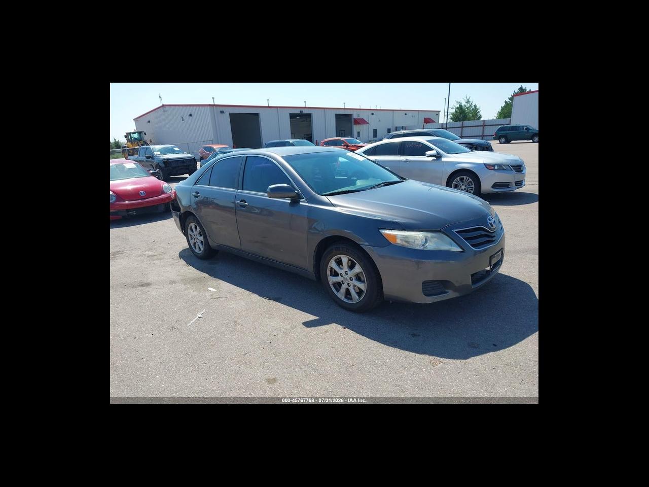 2011 Toyota Camry 4dr Sdn I4 Man LE (Natl)
