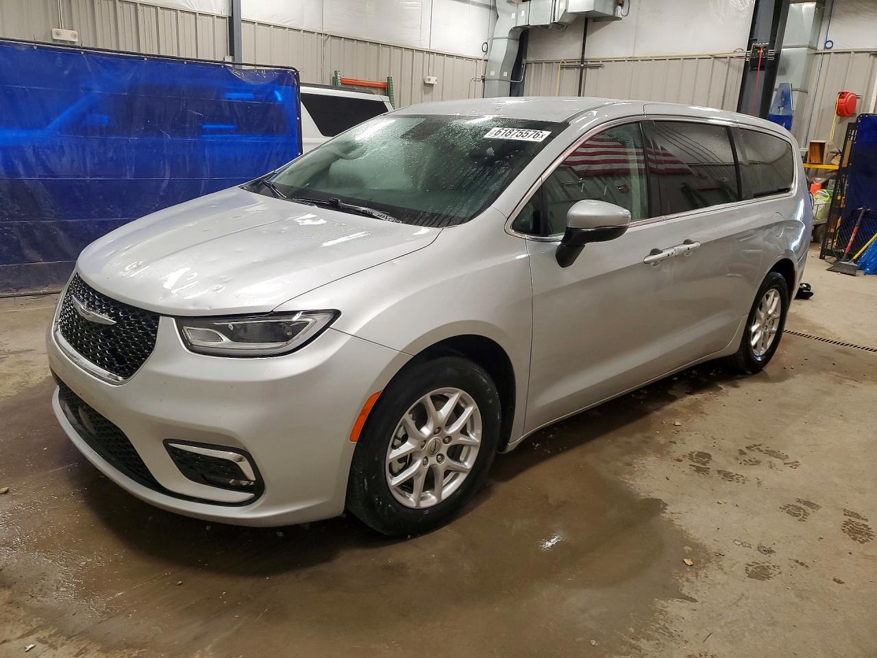 2023 Chrysler Pacifica Touring L FWD