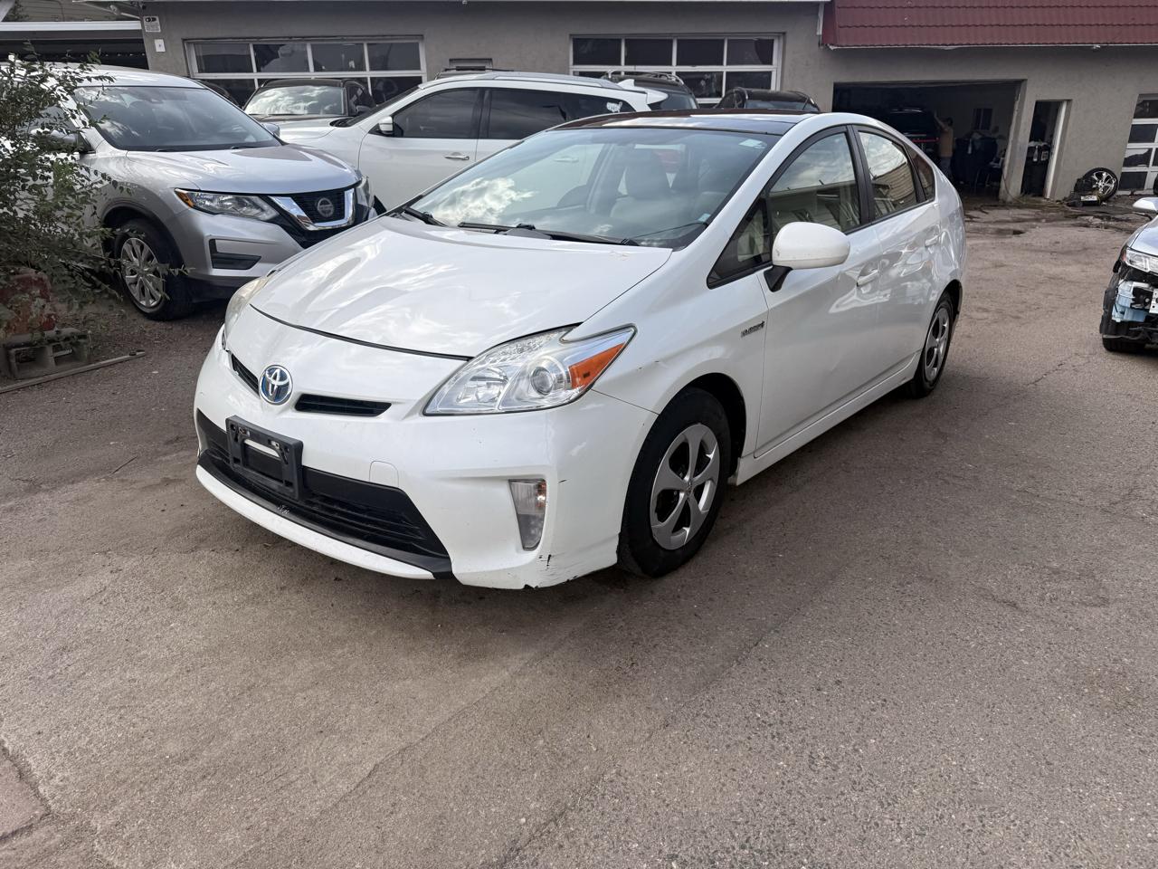 2015 Toyota Prius 5dr HB Persona Series Special Edition (Natl)