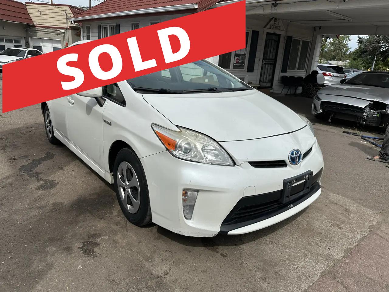 2015 Toyota Prius 5dr HB Persona Series Special Edition (Natl)