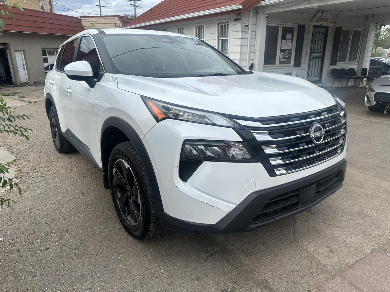 2025 Nissan Rogue AWD SV