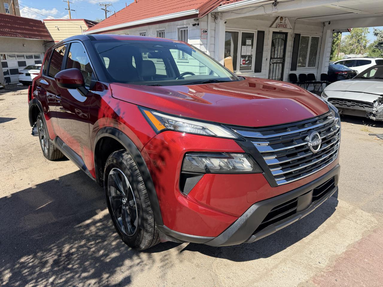 2025 Nissan Rogue AWD SV