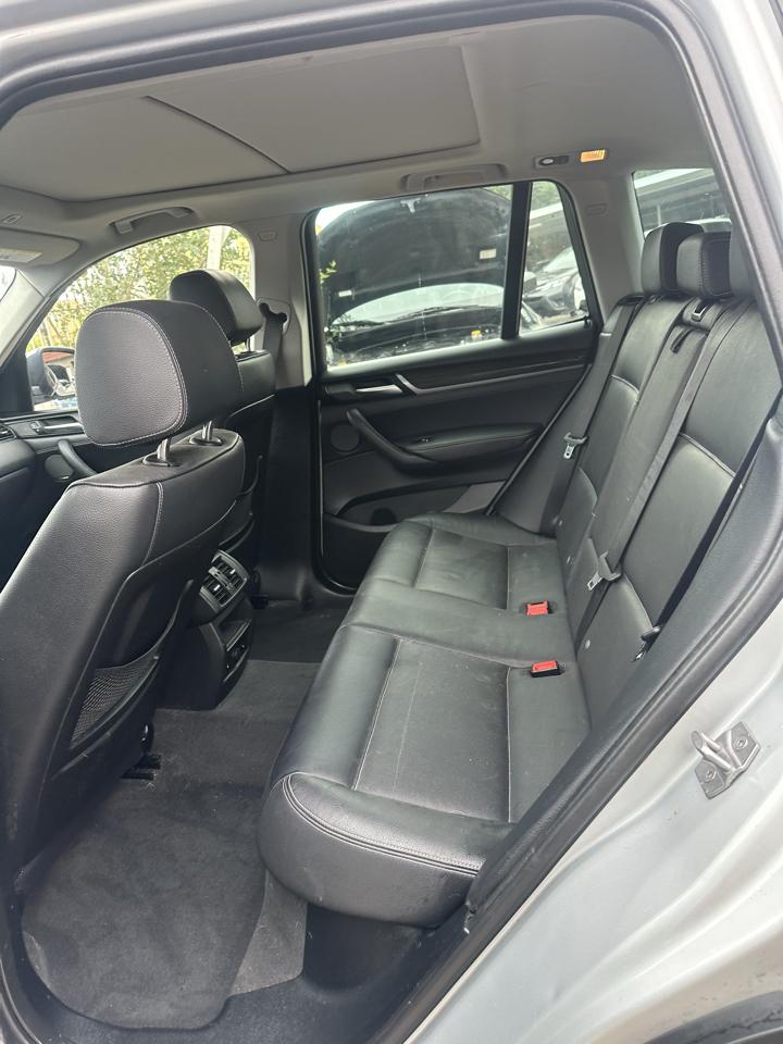 BMW X3 photo 12