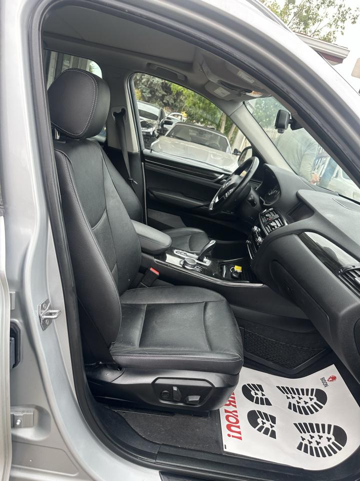 BMW X3 photo 17