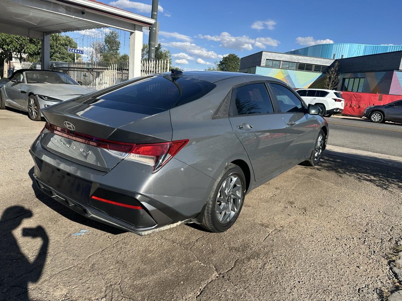2024 Hyundai Elantra SEL IVT