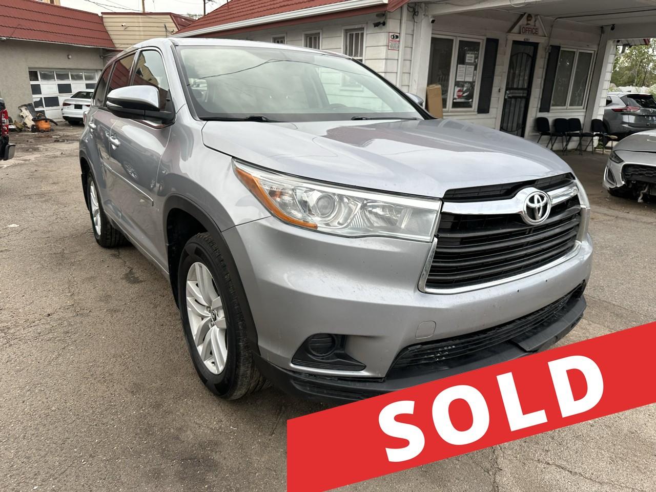 2016 Toyota Highlander AWD 4dr V6 LE (Natl)