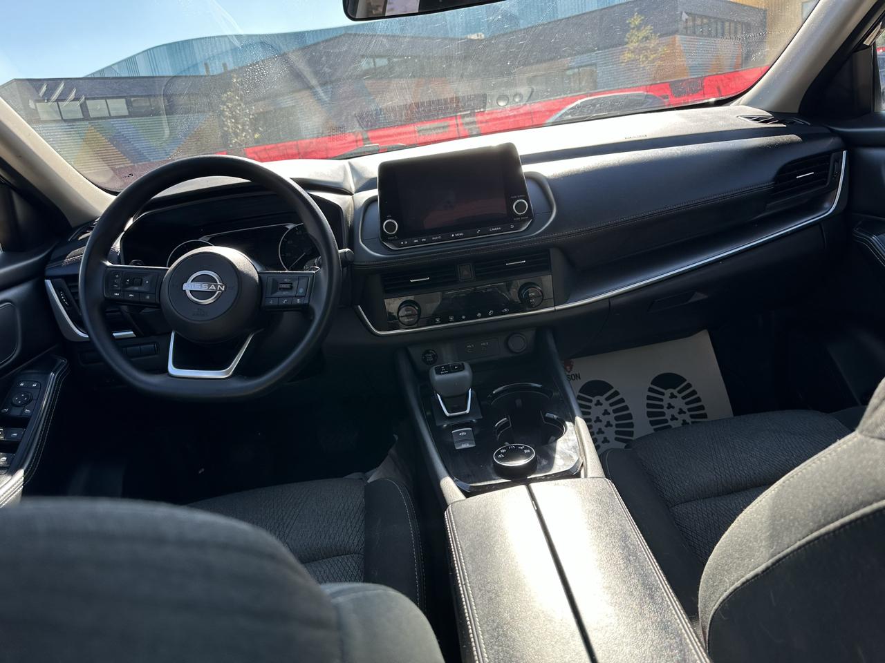 Nissan Rogue photo 13