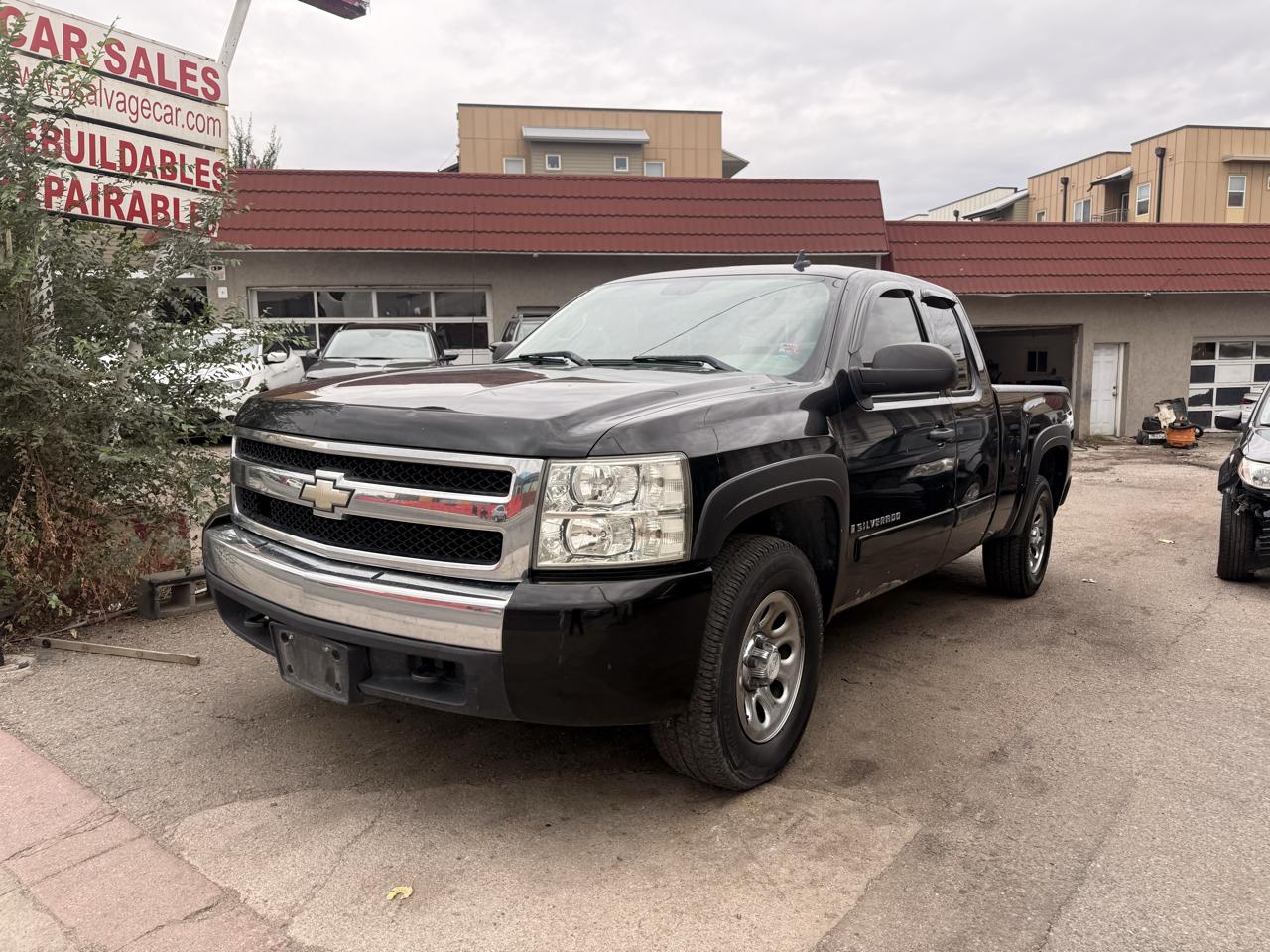 2008 Chevrolet Silverado 1500 4WD Ext Cab 143.5" Work Truck