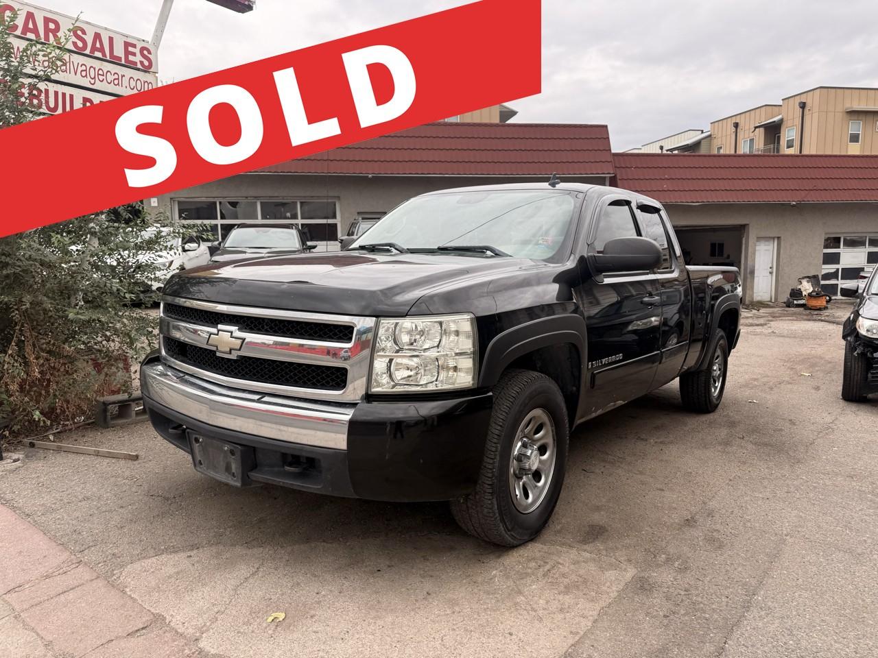2008 Chevrolet Silverado 1500 4WD Ext Cab 143.5" Work Truck